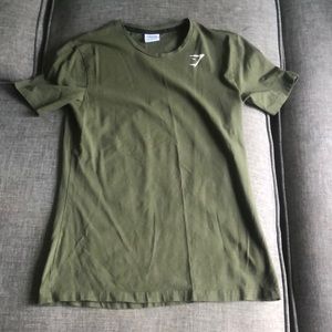 Men’s small slim fit gymshark shirt